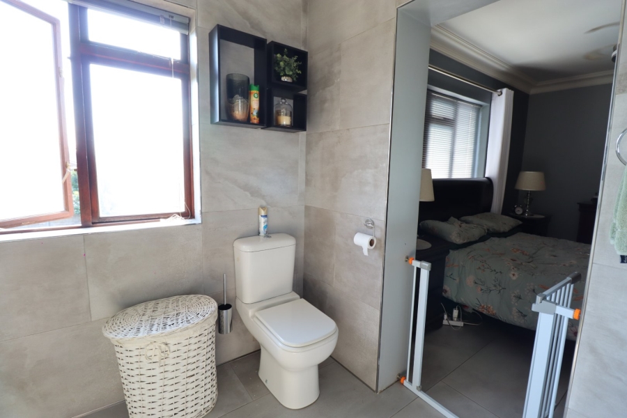 3 Bedroom Property for Sale in Sherwood Eastern Cape